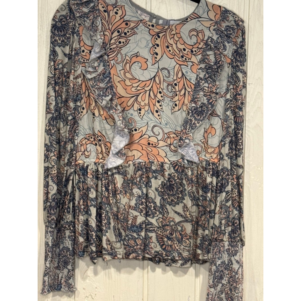 NWT Women's Blank London Floral Print Peplum Top Gray/Pink Size M